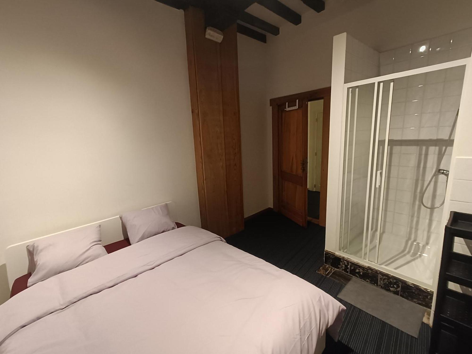 Viktoria Hostel Αμβέρσα Εξωτερικό φωτογραφία